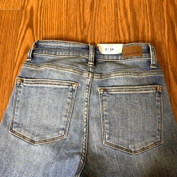 Judy Blue Womens 0‎ Relaxed Fit Distressed Jeans - Picture 8 of 12